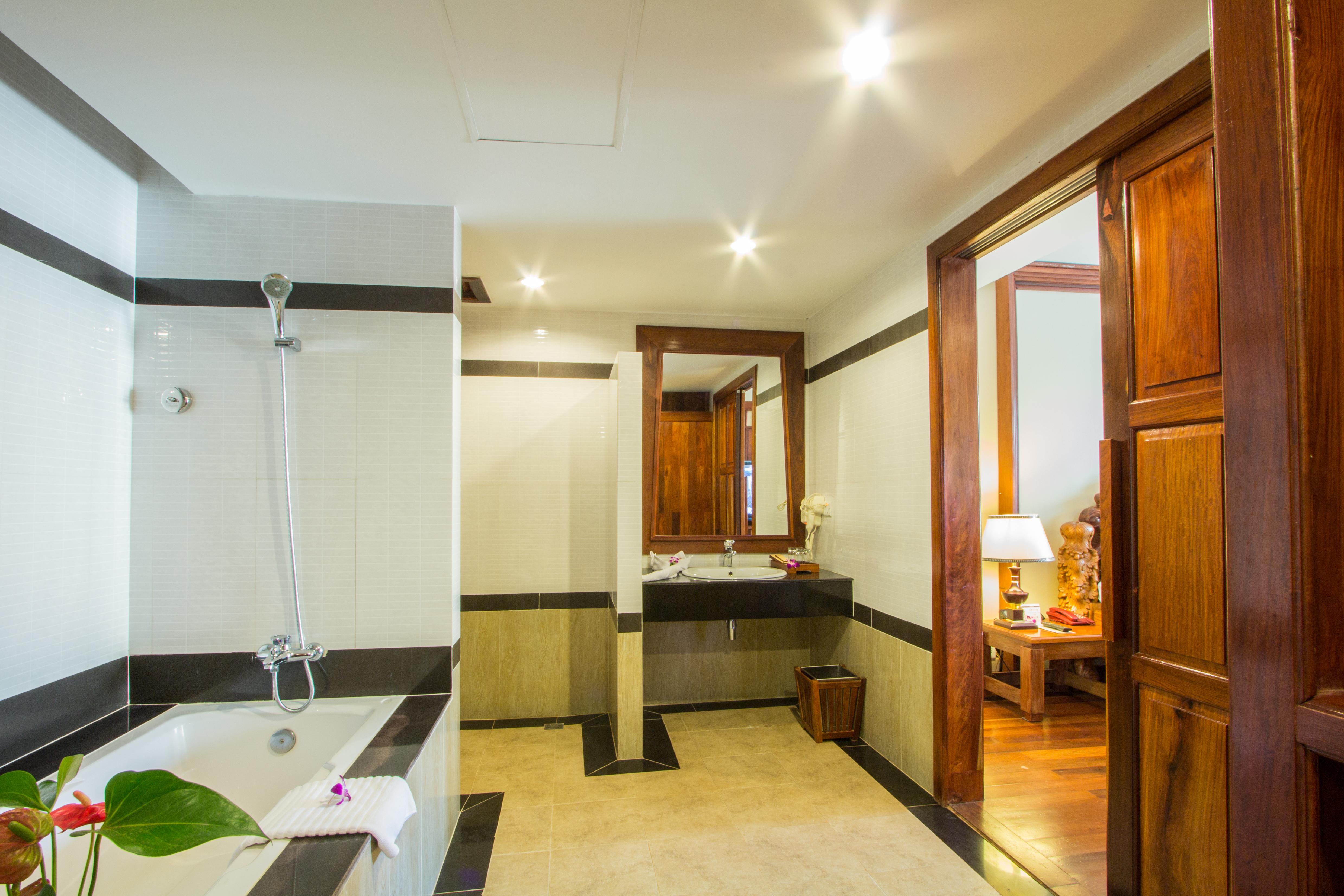 Royal Empire Hotel Сием Реап Екстериор снимка