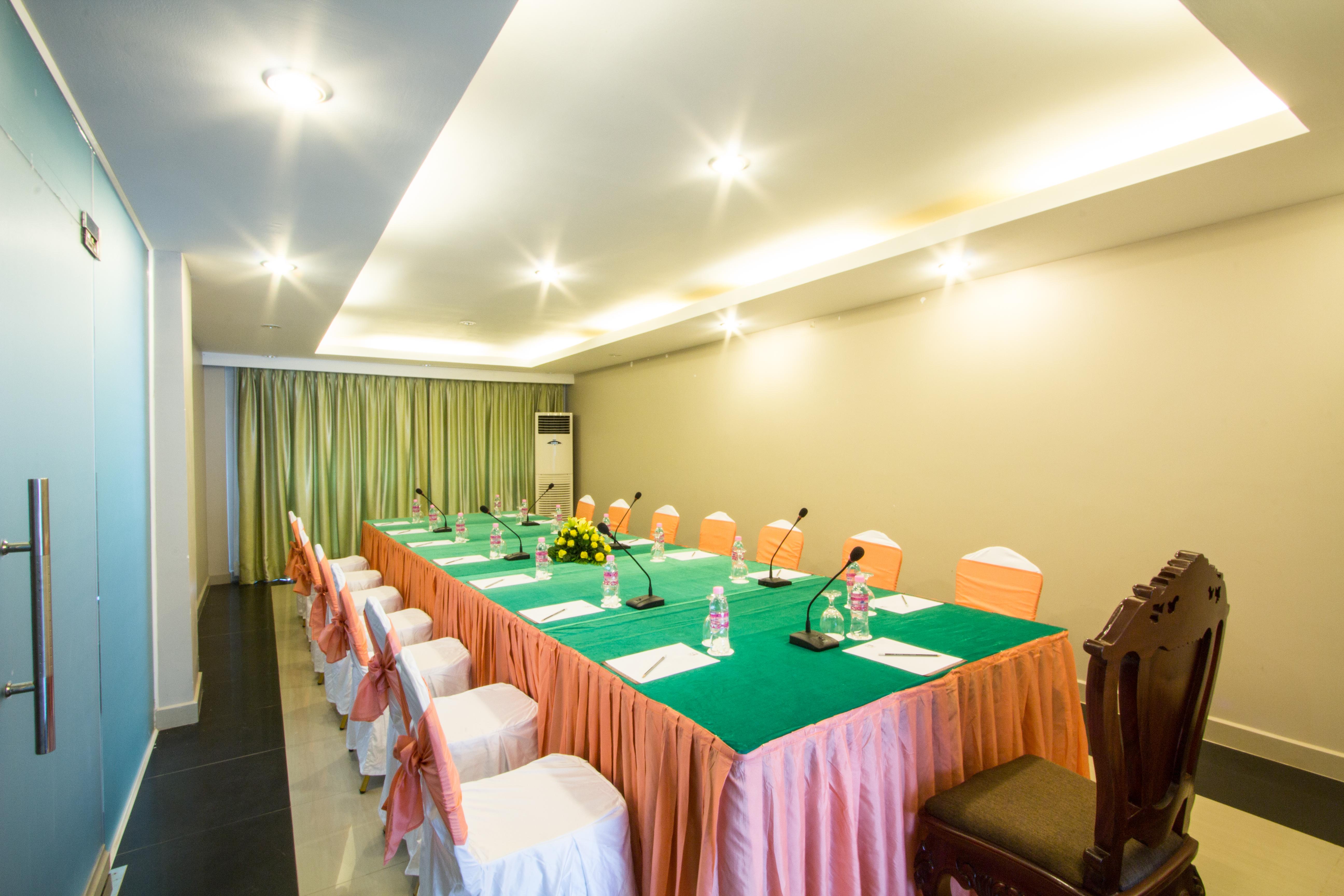 Royal Empire Hotel Сием Реап Екстериор снимка